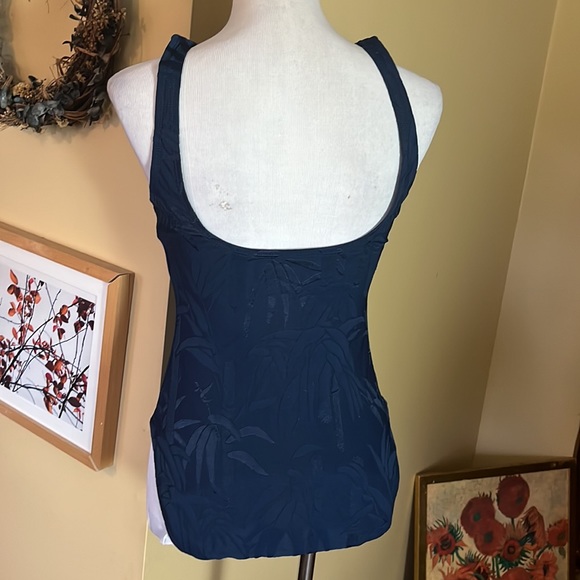 TOMMY BAHAMA Size 14 Monochromic MODEST Palm-tree "Textured Print" 1-Pc $158 NEW - Picture 4 of 16